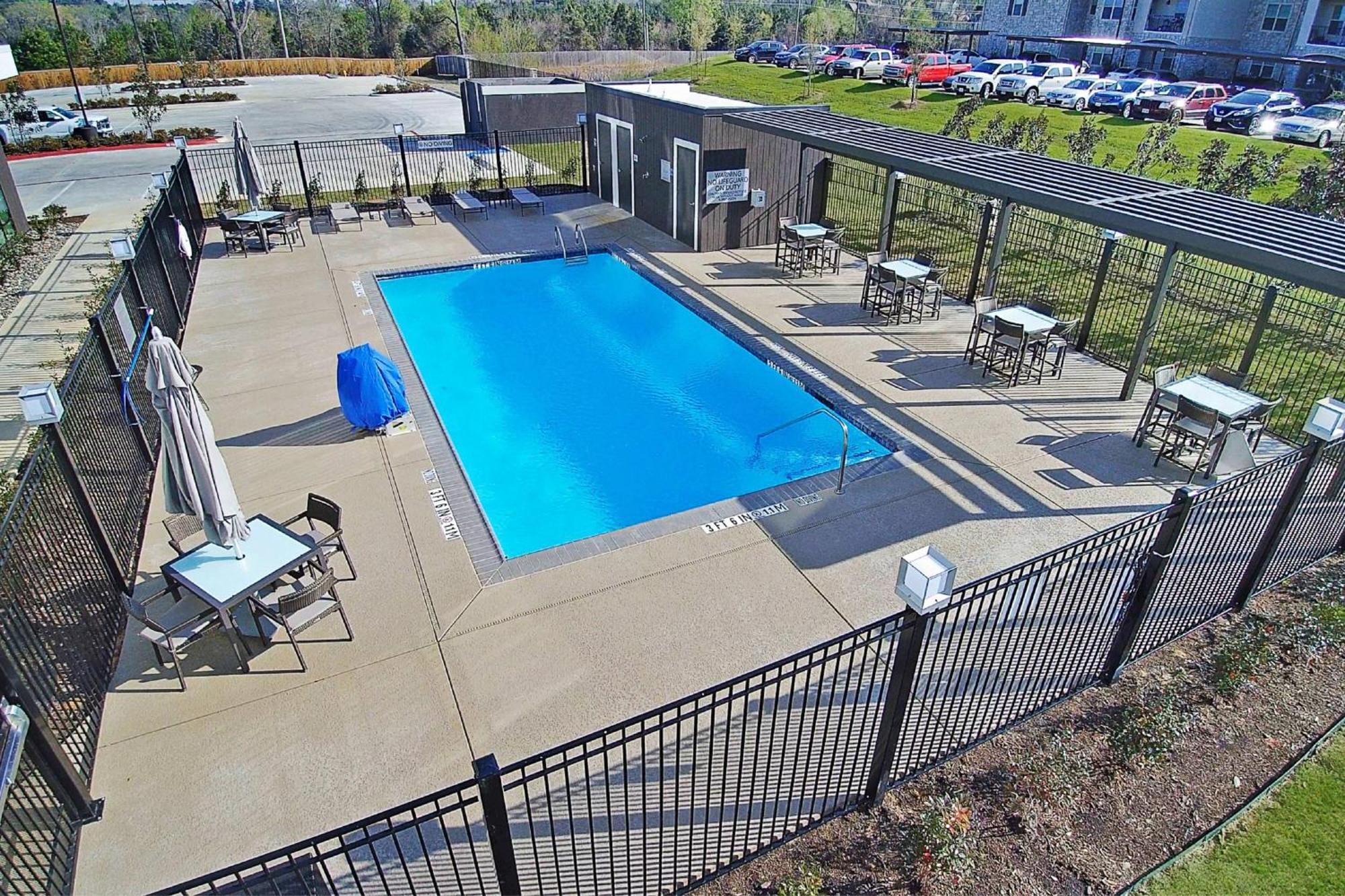 Courtyard By Marriott Longview North Hotel Buitenkant foto